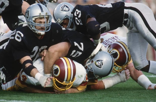 1984-0122-Super-Bowl-XVIII-Howie-Long-Vann-McElroy-001092126.jpg